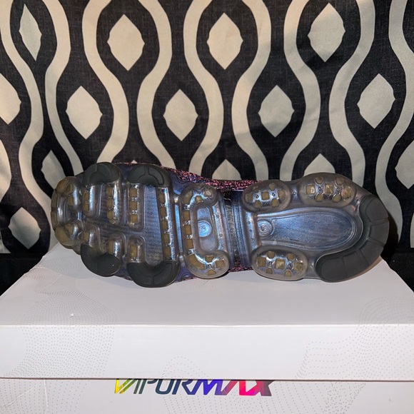 Nike Vapor Max - Picture 3 of 5